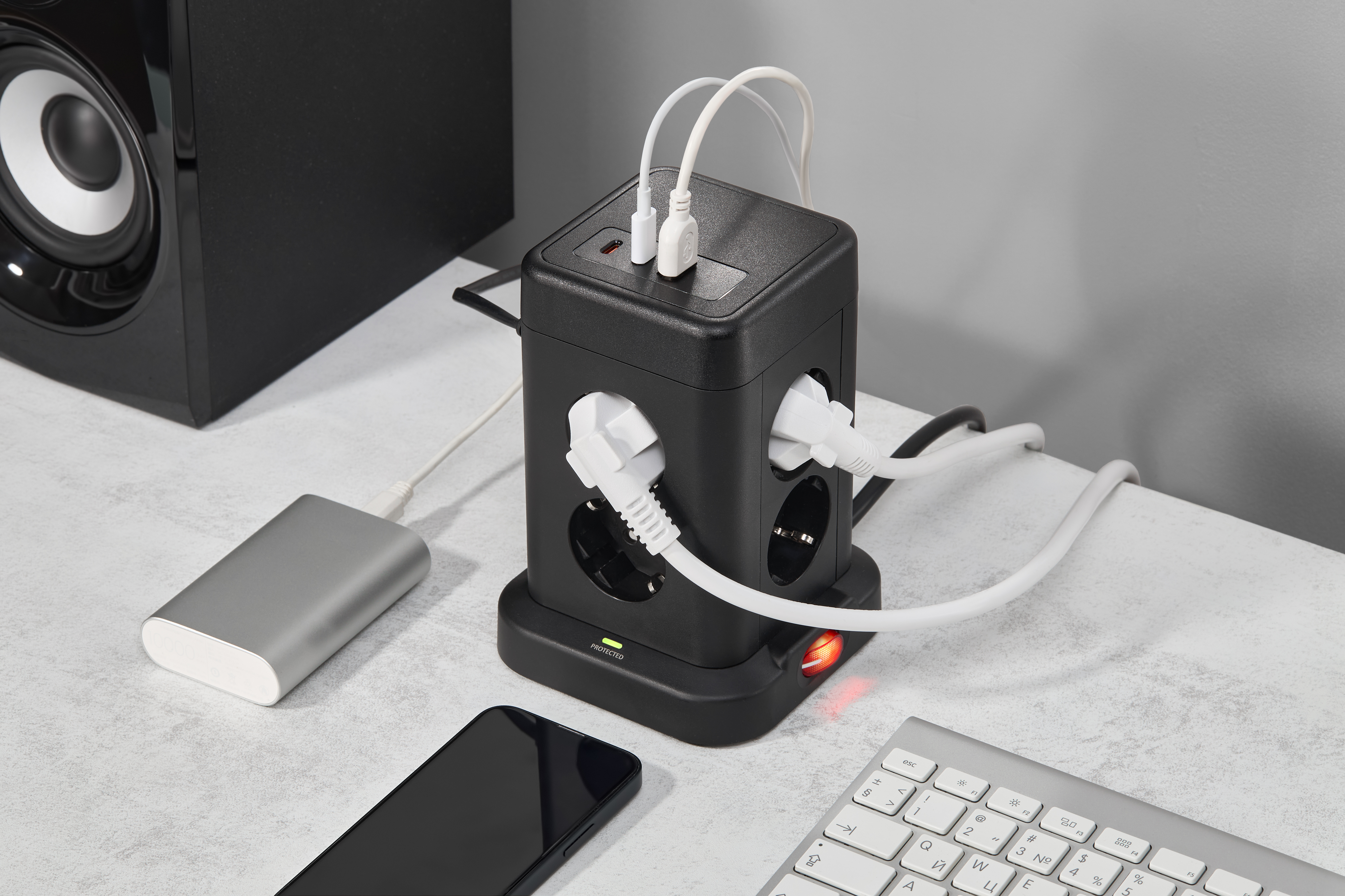 Удлинитель DOMINIC У08K 1,5м 3х1мм2 USB A+C 20Вт черный IEK в Уссурийске