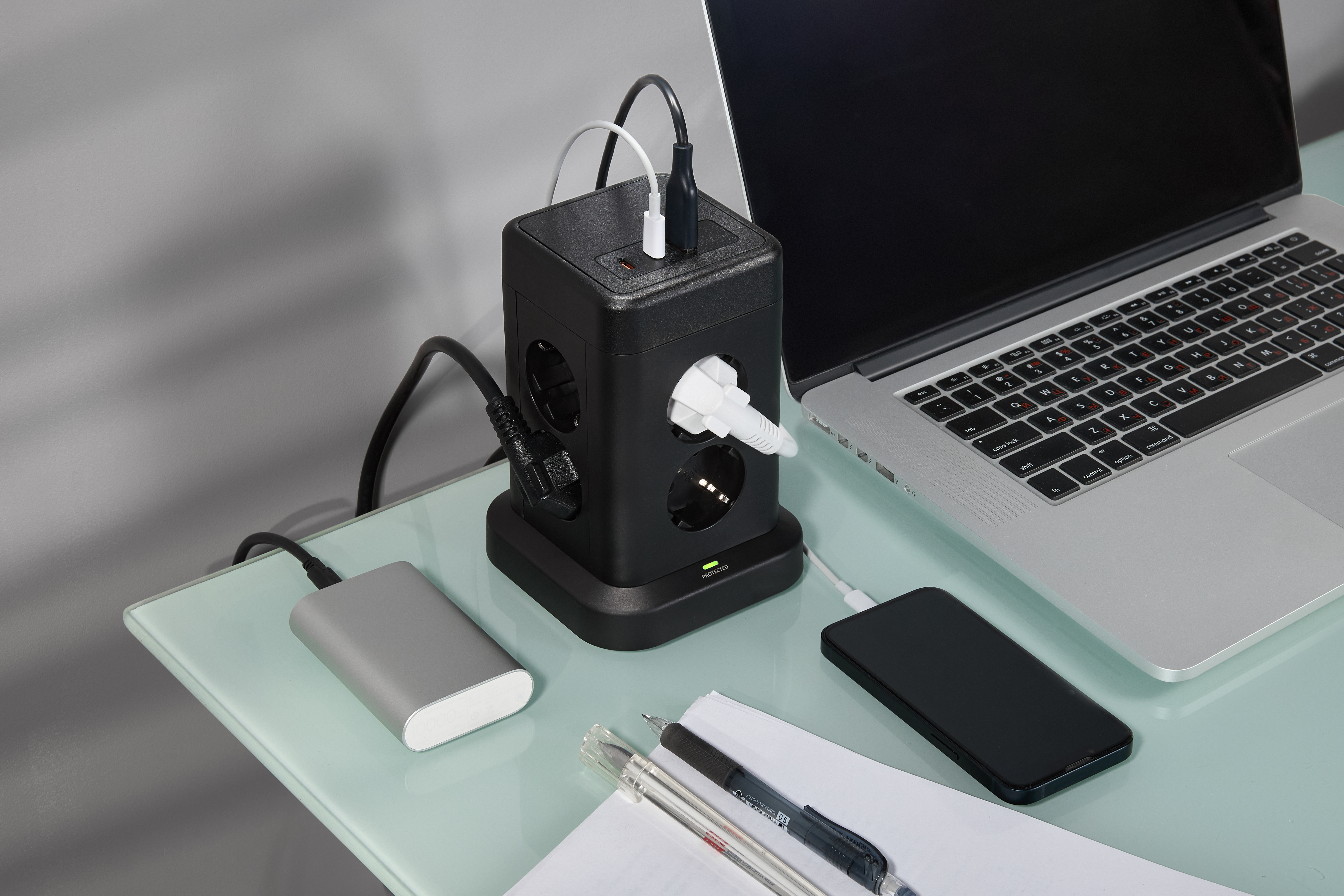 Удлинитель DOMINIC У08K 1,5м 3х1мм2 USB A+C 20Вт черный IEK в Уссурийске