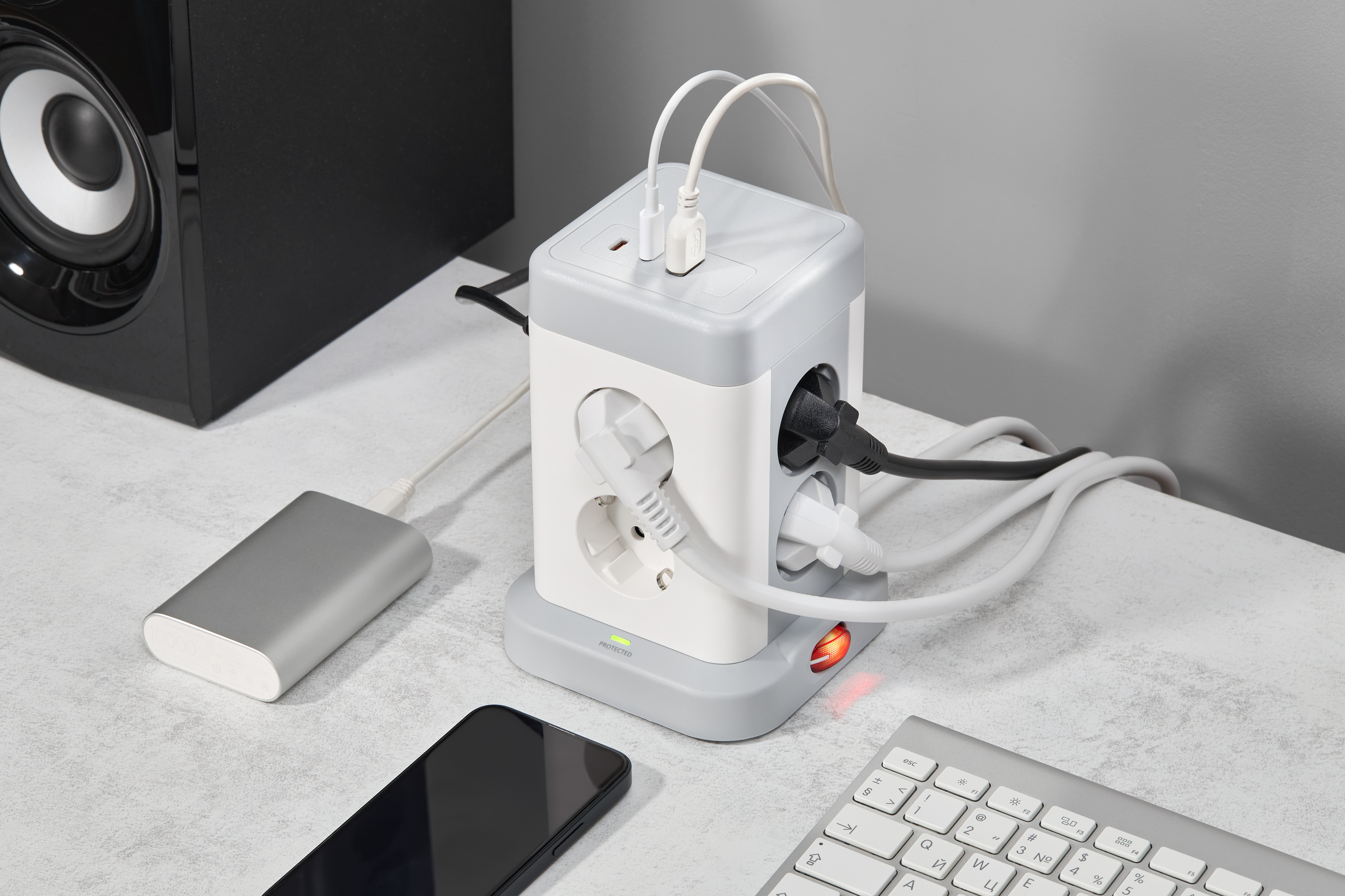 Удлинитель DOMINIC У08K 1,5м 3х1мм2 USB A+C 20Вт серый IEK в Уссурийске