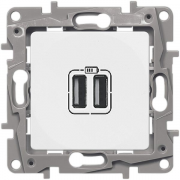 Розетка двойная USB ETIKA Legrand белая в Уссурийске