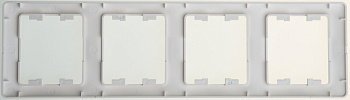 Рамка четырехместная вертикальная Glossa SE перламутр в Уссурийске