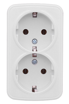 Розетка двойная НАКЛАДНАЯ с заземлением Минск EKF белая в Уссурийске