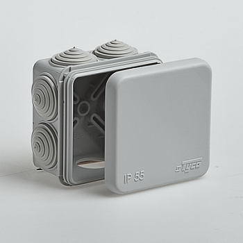 Коробка распределительная для открытой установки 70х70х40 мм в Уссурийске