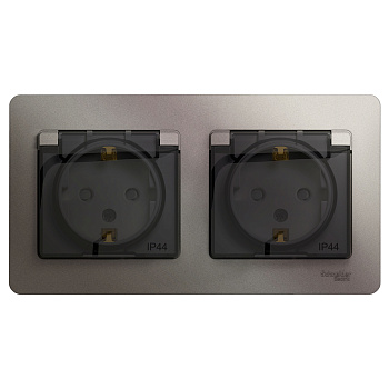 Розетка двойная Glossa SE IP44 с заземлением со шторками платина в сборе в Уссурийске