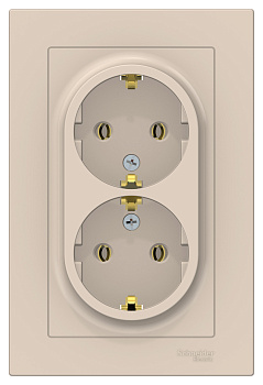 Розетка двойная AtlasDesign SE с заземлением бежевая в сборе в Уссурийске