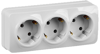 Розетка 3ая с з/к НАКЛАДНАЯ 16А GLORY белая РС23-3-ХБ IEK в Уссурийске