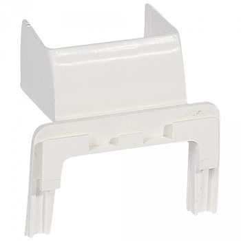 Выдвижной блок Mosaic для монтажа на торце мини-плинтуса DLPlus 40x20 белый Legrand в Уссурийске