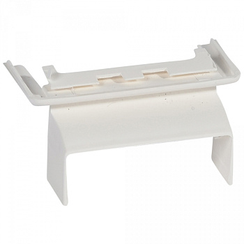 Выдвижной блок Mosaic для монтажа на торце мини-плинтуса DLPlus 60x20 белый Legrand  в Уссурийске