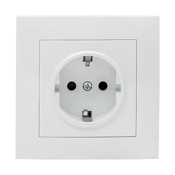 Розетка одинарная с заземлением со шторками Валенсия EKF белая в Уссурийске