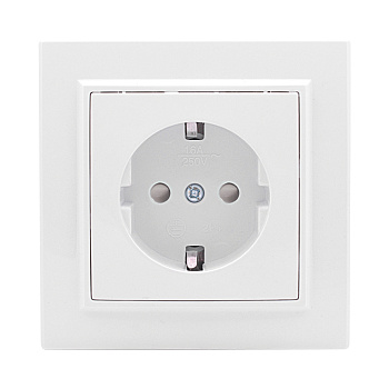 Розетка одинарная со шторками с заземлением Минск EKF белая в Уссурийске