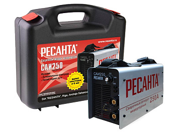 Сварочный аппарат инверторный САИ 250 в кейсе Ресанта в Уссурийске