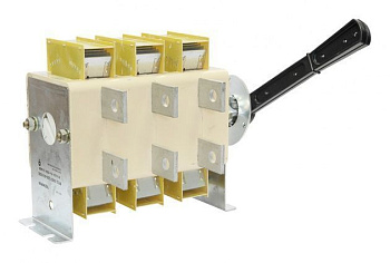 Рубильник ВР32-39 В71250 630А перекидной в Уссурийске